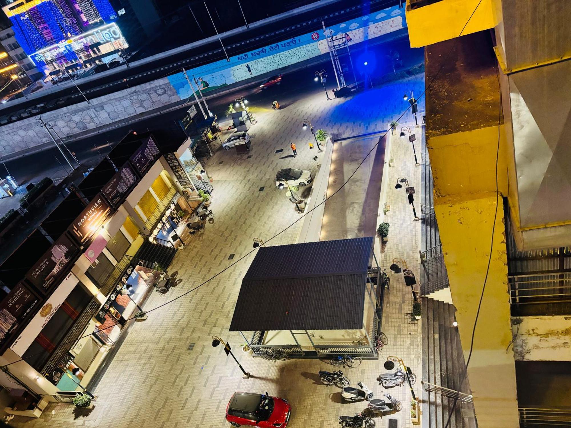 Hotel Northview Park By Lycoris !! Top Rated & Most Awarded Property In Tricity Zirakpur Экстерьер фото