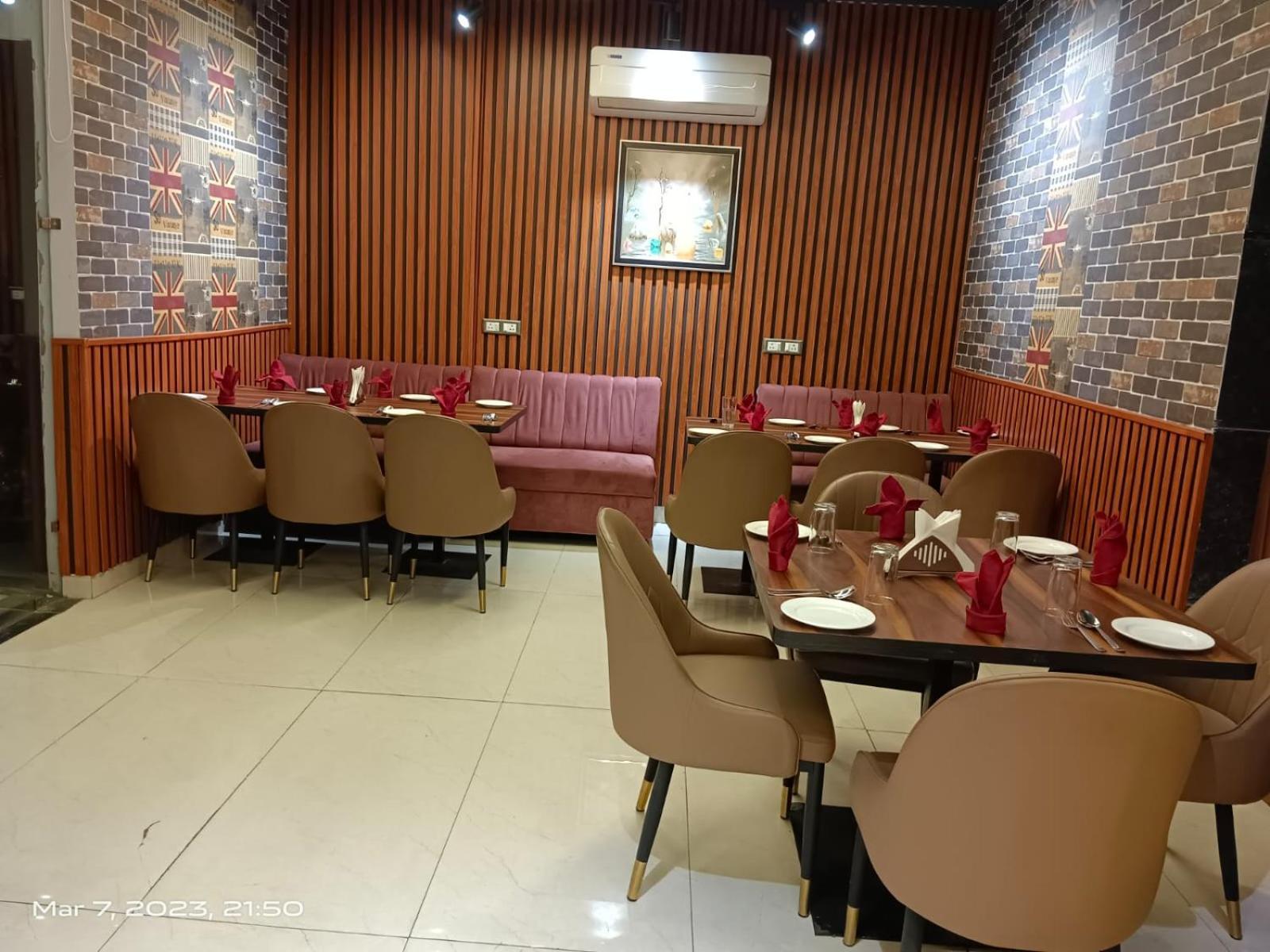 Hotel Northview Park By Lycoris !! Top Rated & Most Awarded Property In Tricity Zirakpur Экстерьер фото