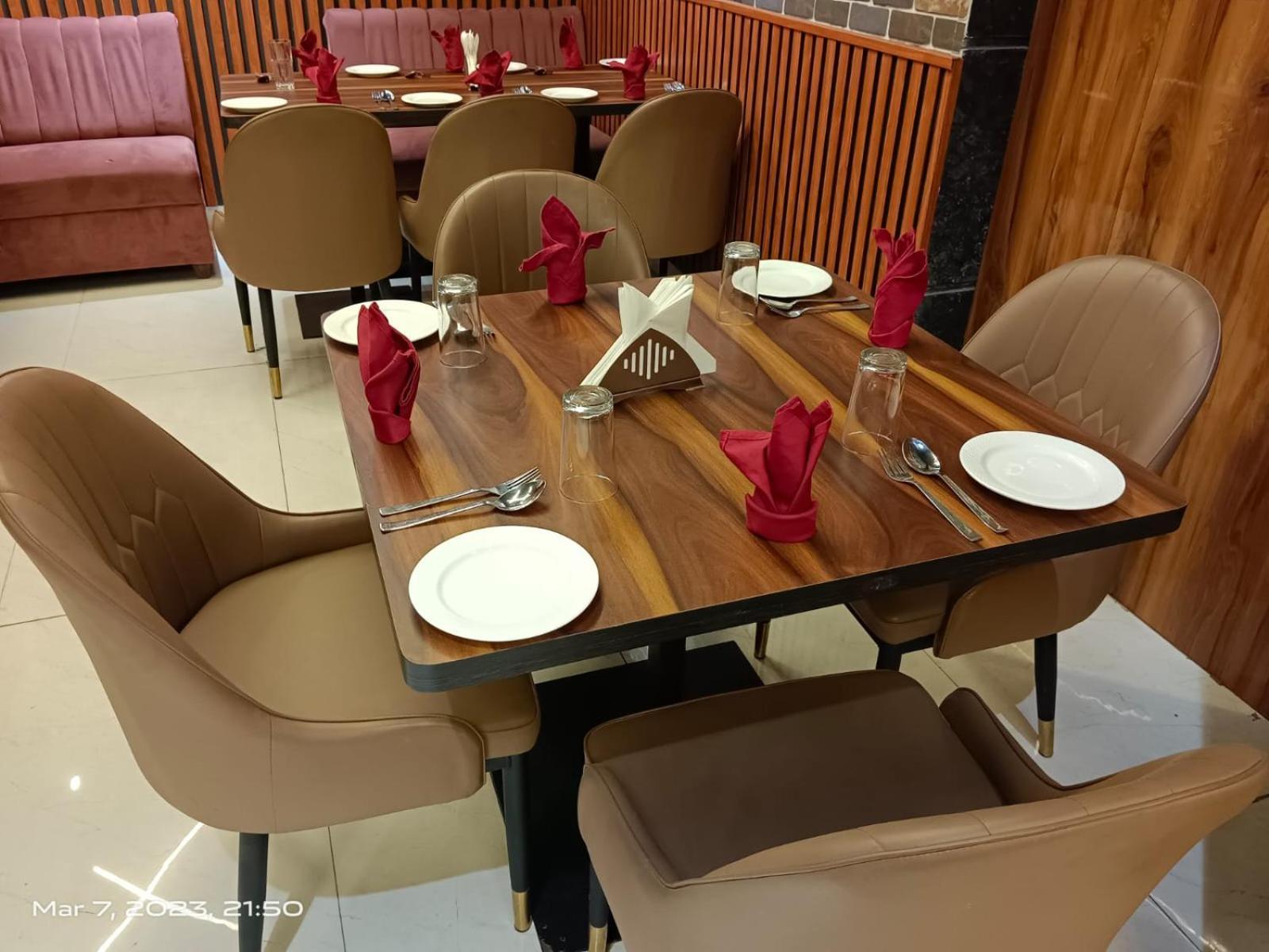 Hotel Northview Park By Lycoris !! Top Rated & Most Awarded Property In Tricity Zirakpur Экстерьер фото